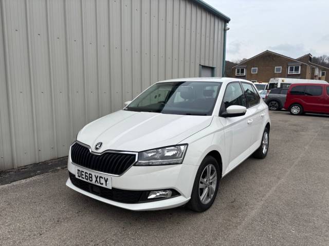 Skoda Fabia 1.0 MPI 75 SE 5dr White HATCHBACK Petrol White