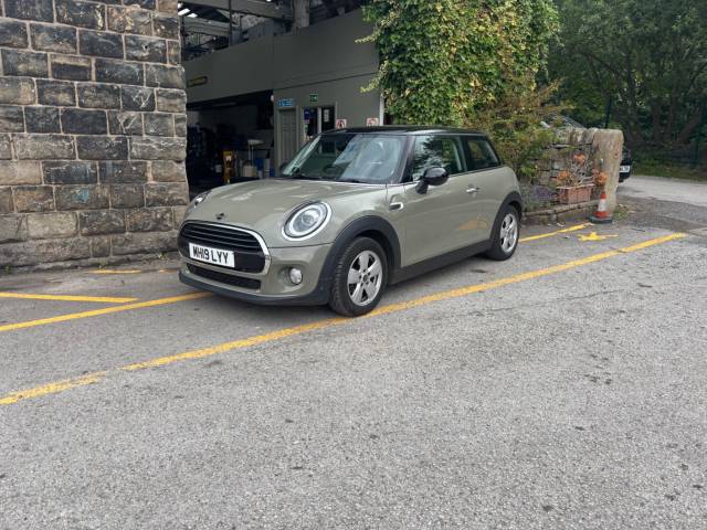 2019 Mini Hatch 1.5 Cooper Classic Steptronic Euro 6 (s/s) 3dr