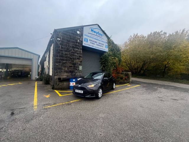 2020 Toyota Yaris 1.5 VVT-h Icon E-CVT Euro 6 (s/s) 5dr