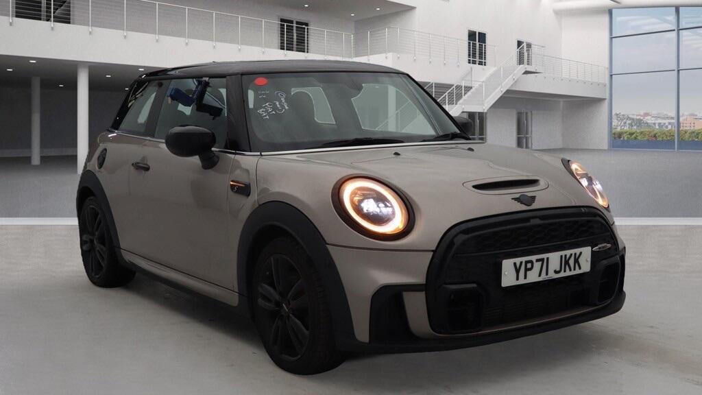 2021 Mini Hatch