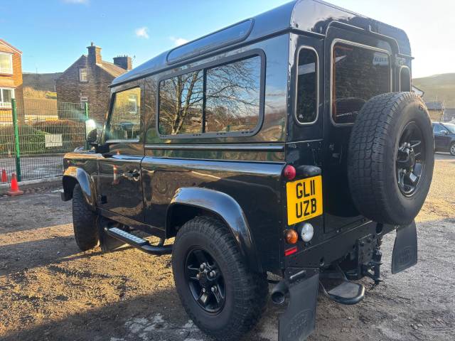 2011 Land Rover Defender 90 2.4 TDCi Hard Top SUV 4WD SWB Euro 4 3dr