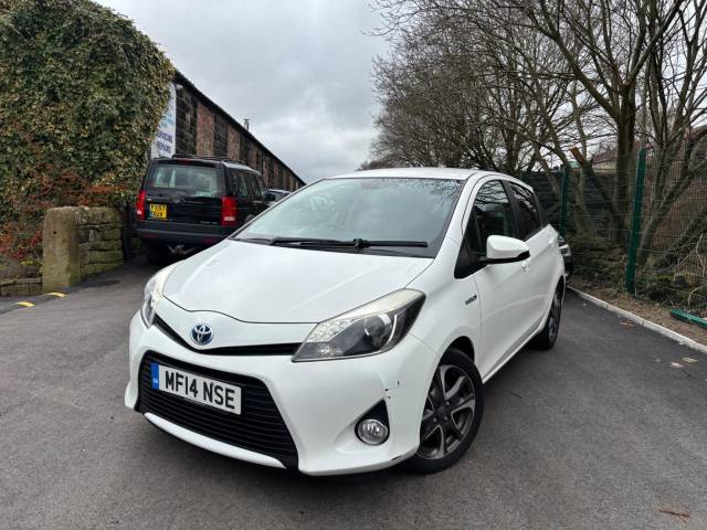 2014 Toyota Yaris 1.5 VVT-h Trend CVT Euro 5 5dr