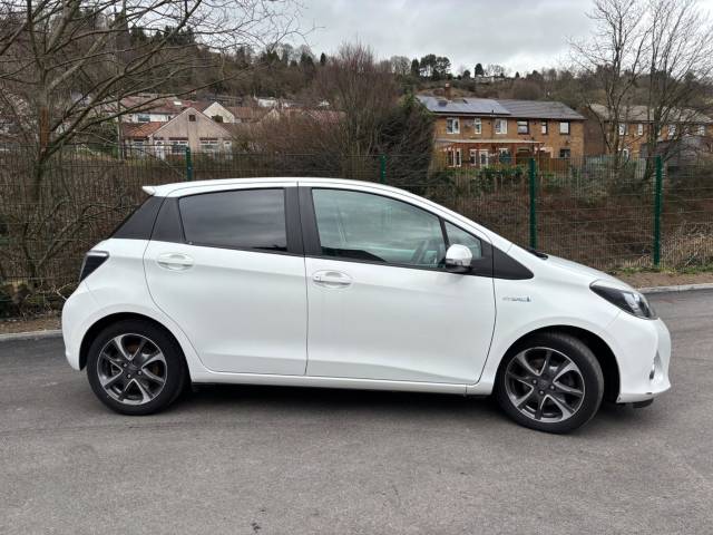 2014 Toyota Yaris 1.5 VVT-h Trend CVT Euro 5 5dr