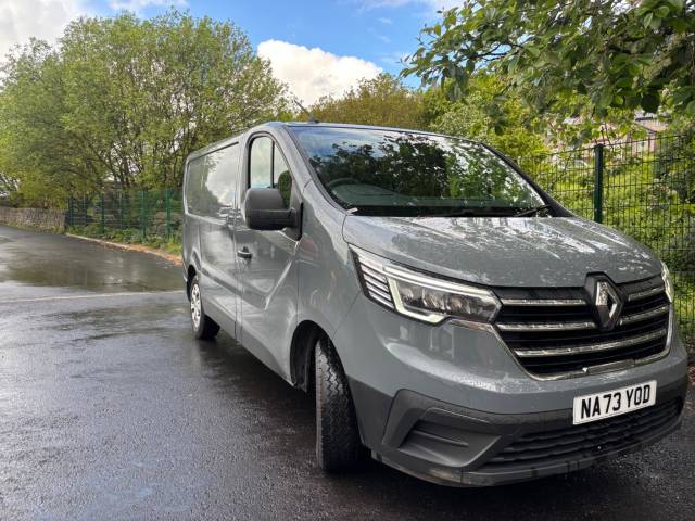 Renault Trafic 2.0 dCi Blue SL28 Business+ L1 H1 Euro 6 (s/s) 5dr Panel Van Diesel Grey