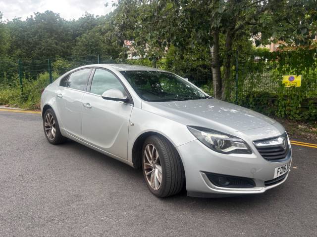 Vauxhall Insignia 1.8i SRi Nav Euro 6 5dr Hatchback Petrol Silver