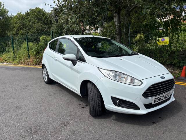 Ford Fiesta 1.25 Zetec Euro 5 3dr Hatchback Petrol White