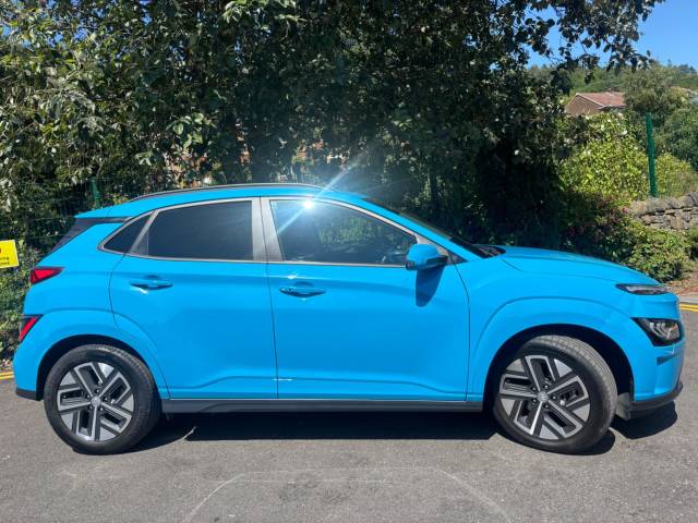 2022 Hyundai KONA 64kWh Premium Auto 5dr (10.5kW Charger)