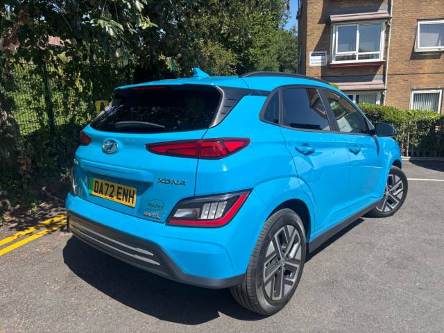2022 Hyundai KONA 64kWh Premium Auto 5dr (10.5kW Charger)