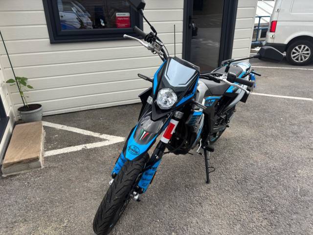 2024 FB Mondial SMX Motard 125 Motard Euro 5