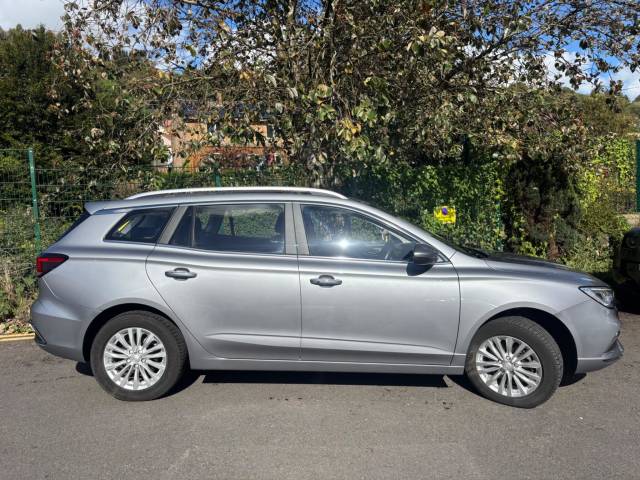 2022 MG MG5 61.1kWh Exclusive Long Range Auto 5dr