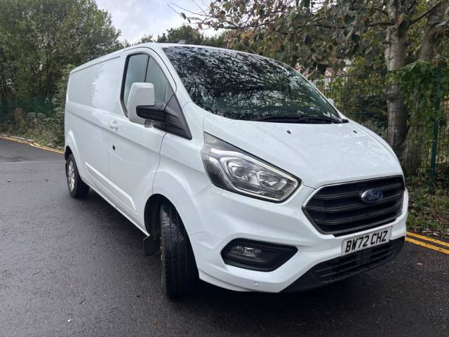 Ford Transit Custom 2.0 300 EcoBlue Limited L2 H1 Euro 6 (s/s) 5dr Panel Van Diesel White