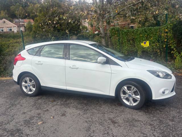 2013 Ford Focus 1.6 Zetec Euro 5 5dr